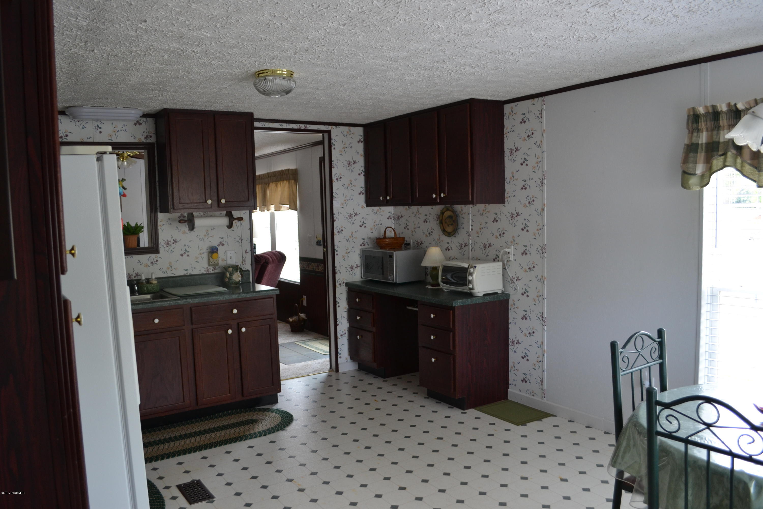 234 Bream Street Holly Ridge, NC 28445 - Photo 10 of 22 Kitchen Desk