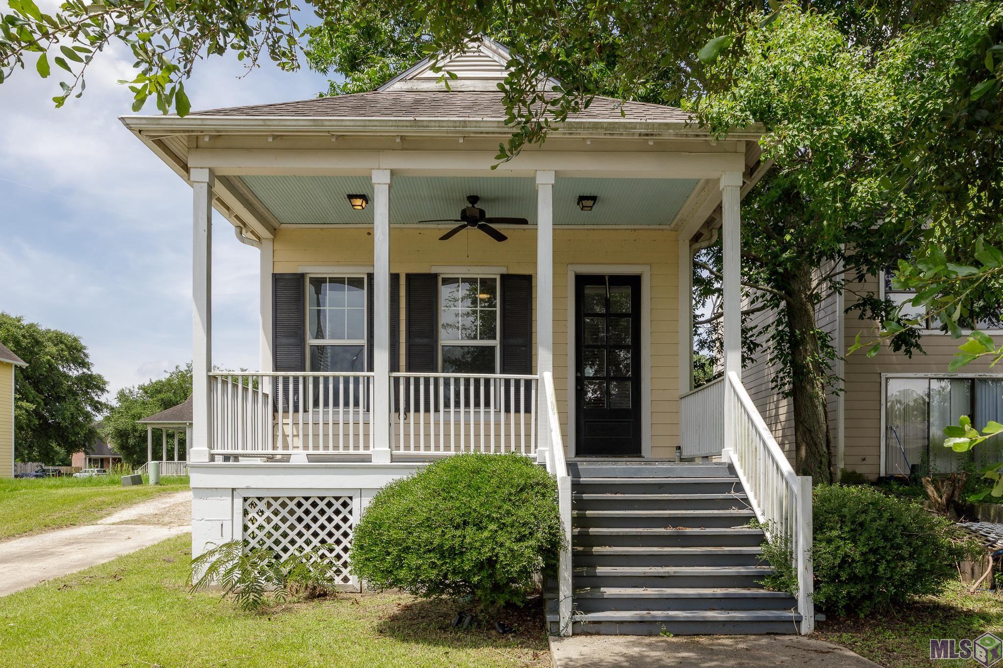 9352 Martinique Drive Baton Rouge, LA 70810 - Photo 2 of 21