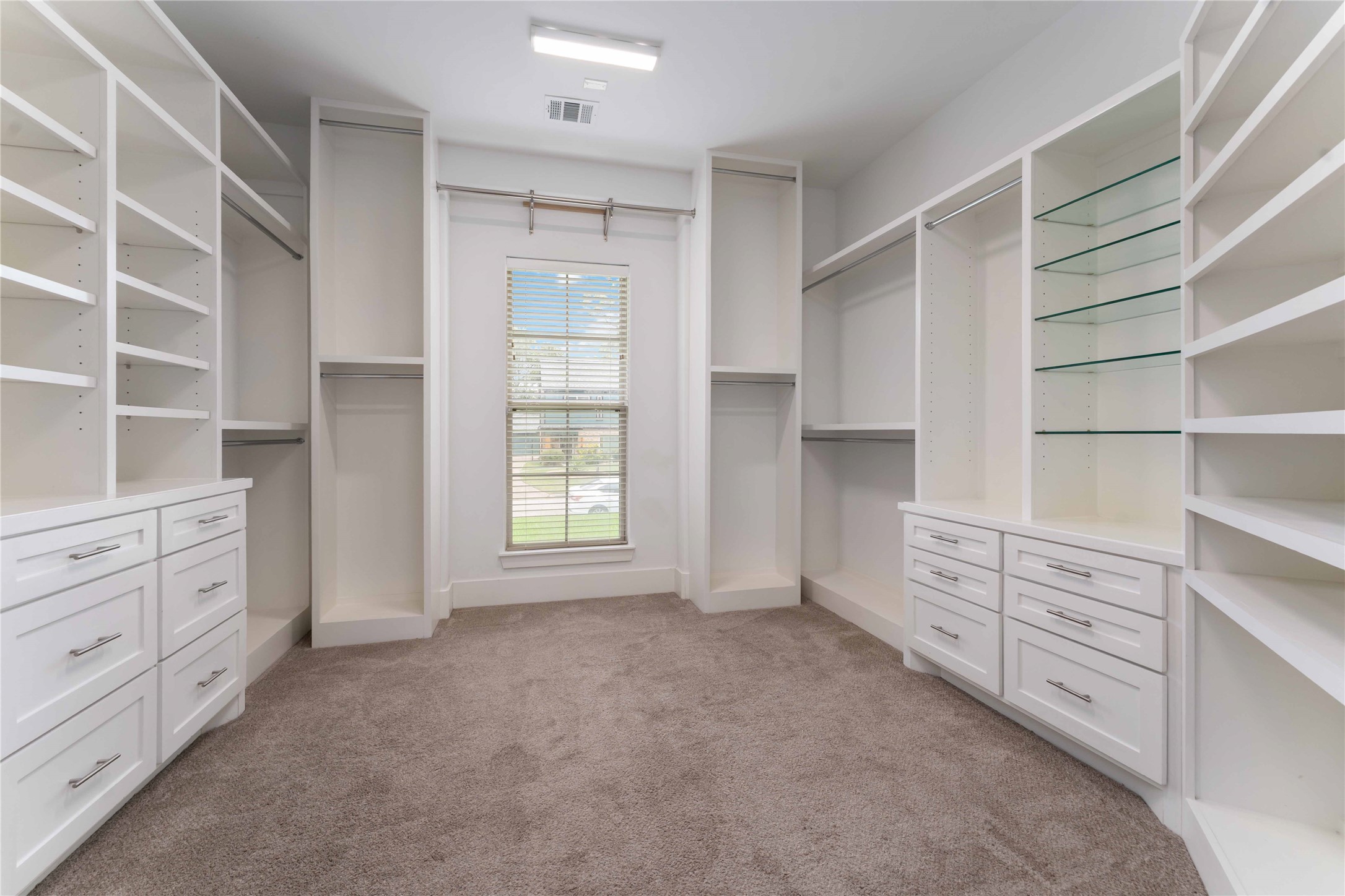 4310 Fernwood Drive Houston, TX 77021 - Photo 19 of 27 a room with cabinets and window