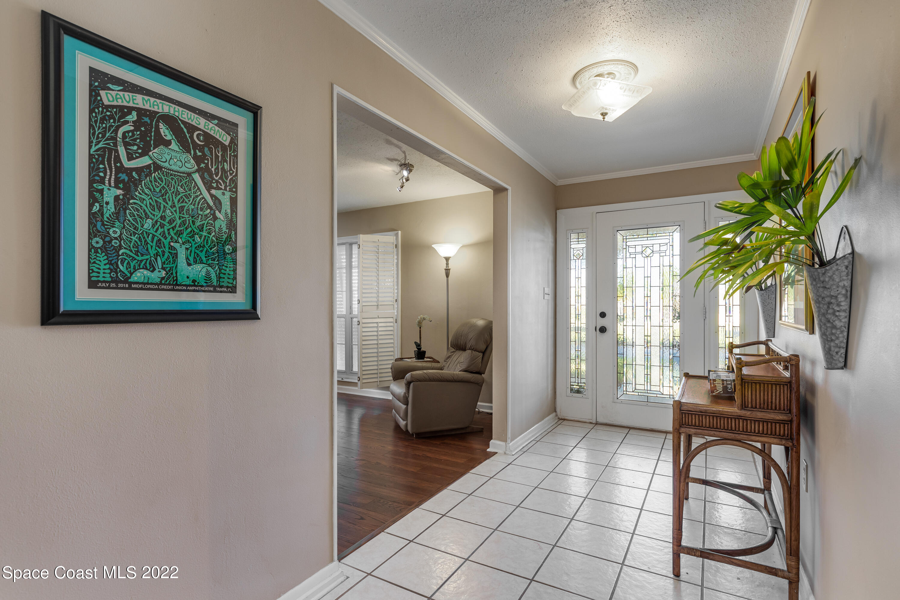 515 Oak Ridge Drive Indialantic, FL 32903 - Photo 7 of 34 a living room with furniture