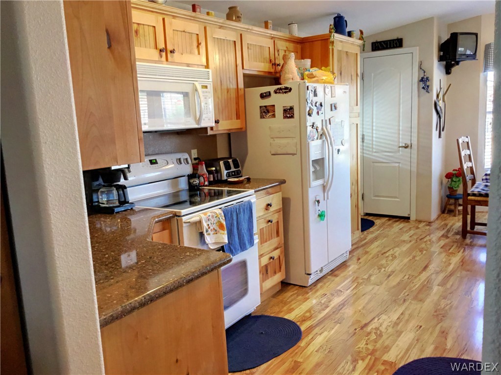 2350 Adobe Road, Unit 234 Bullhead City, AZ 86442 - Photo 6 of 38