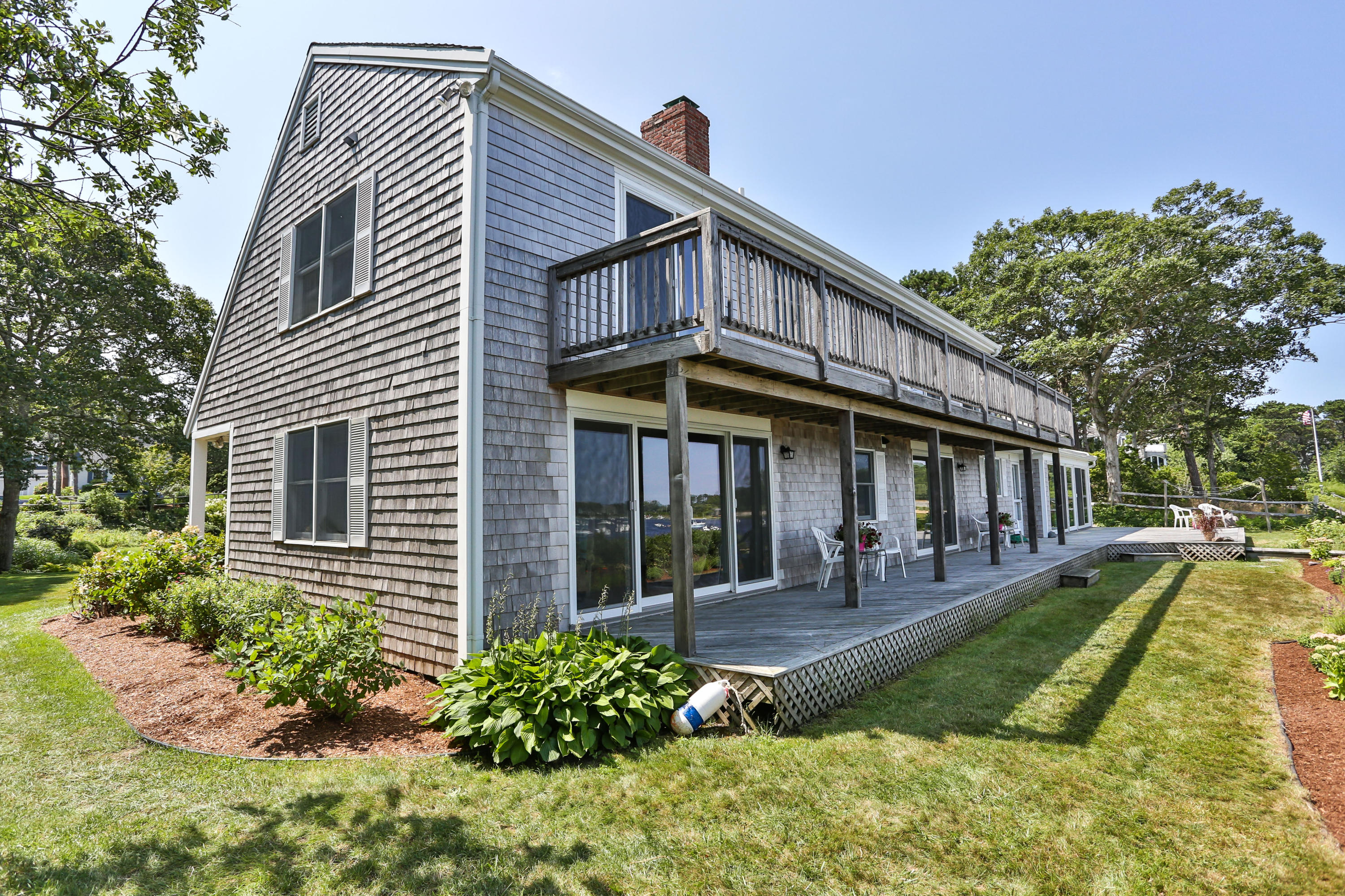 159 Seapine Road North Chatham, MA 02650 - Photo 25 of 31 a front view of a house with garden