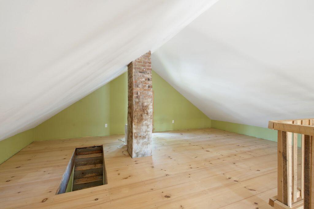 29 Corliss Street Bath, ME 04530 - Photo 30 of 37 Loft