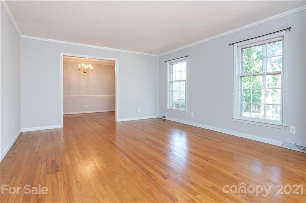 1528 Colony Road Rock Hill, SC 29730 - Photo 2 of 22 Gallery Image 2