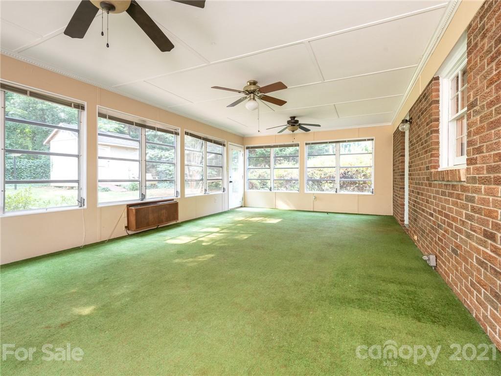 1528 Colony Road Rock Hill, SC 29730 - Photo 11 of 22 Gallery Image 11