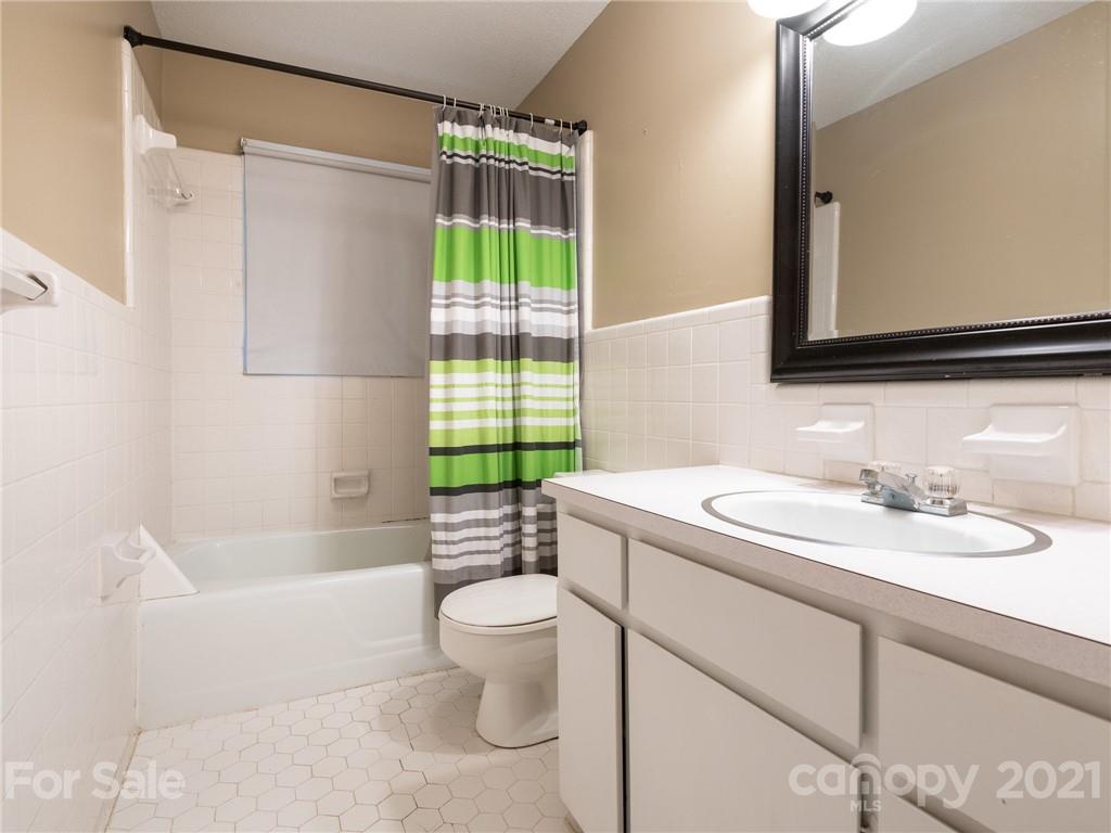 1528 Colony Road Rock Hill, SC 29730 - Photo 13 of 22 Gallery Image 13