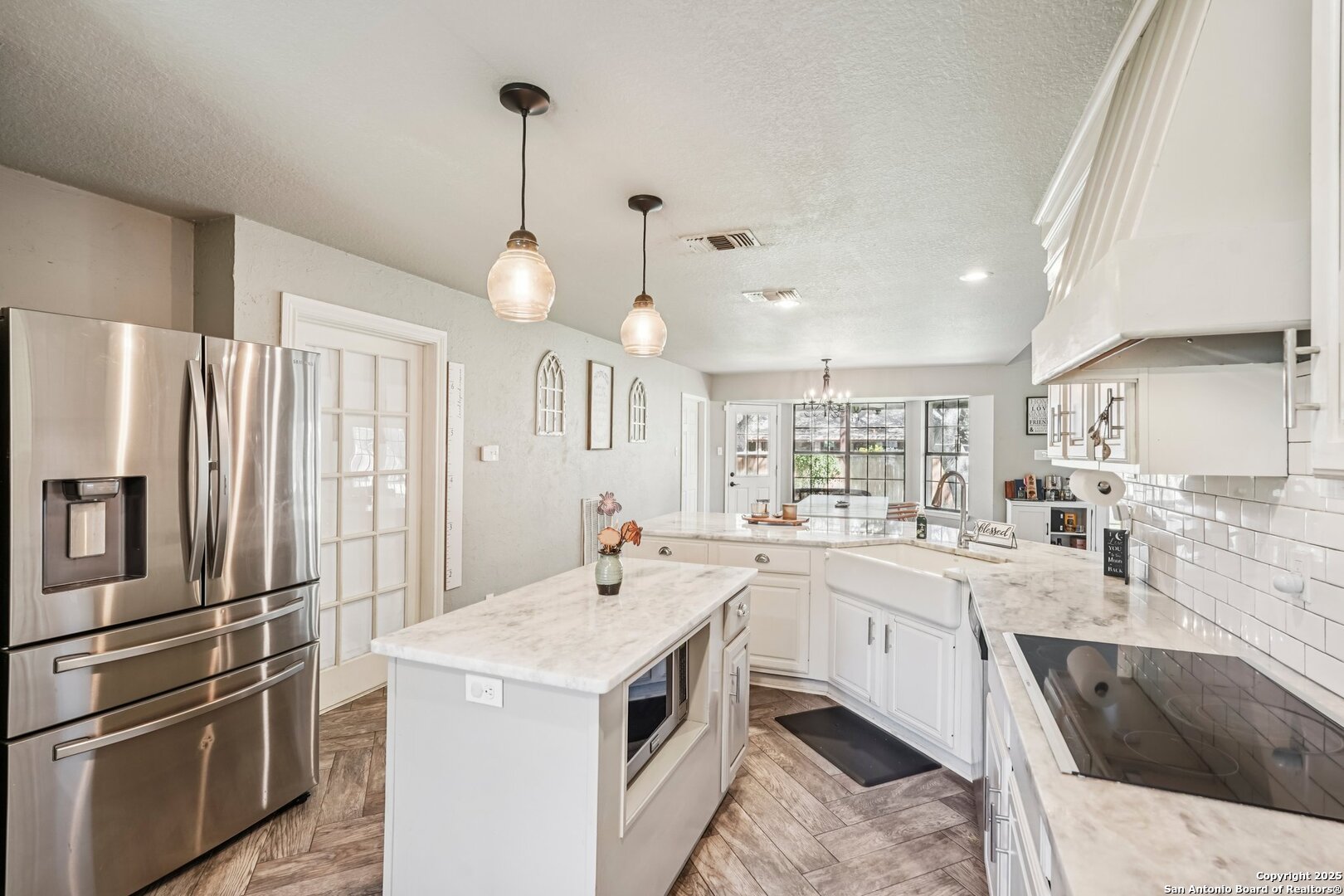 340 Sollock Drive Devine, TX 78016 - Photo 21 of 77