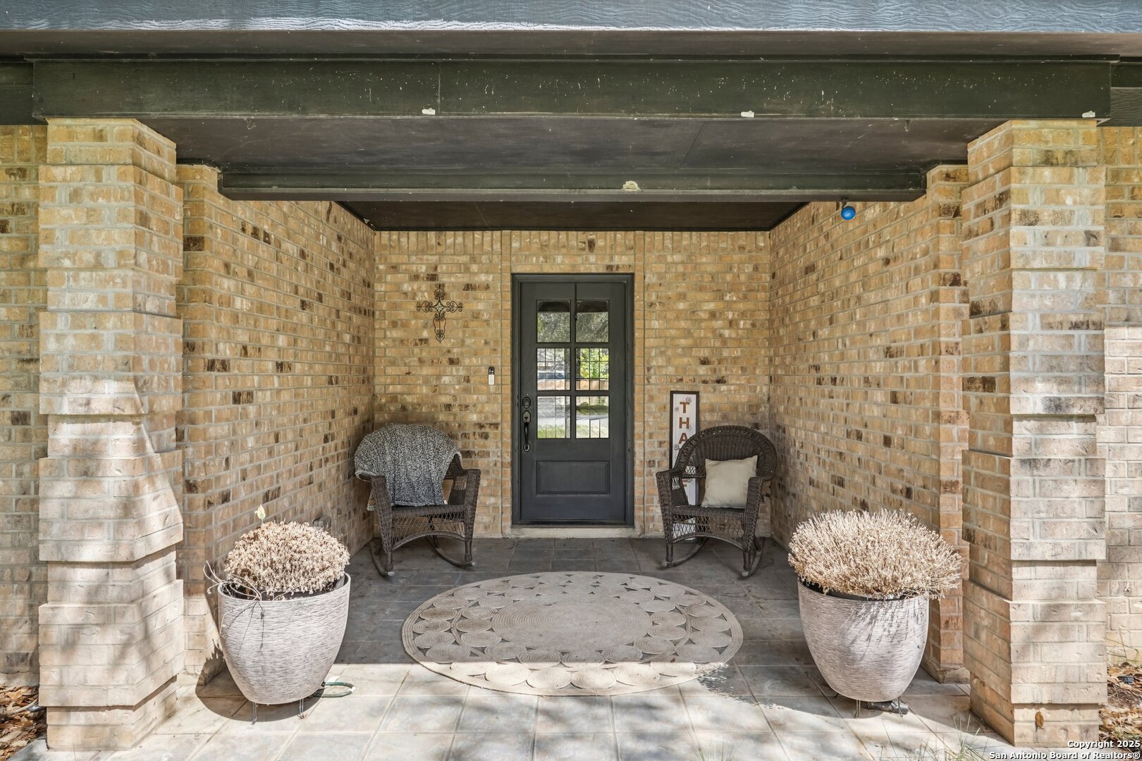 340 Sollock Drive Devine, TX 78016 - Photo 6 of 77