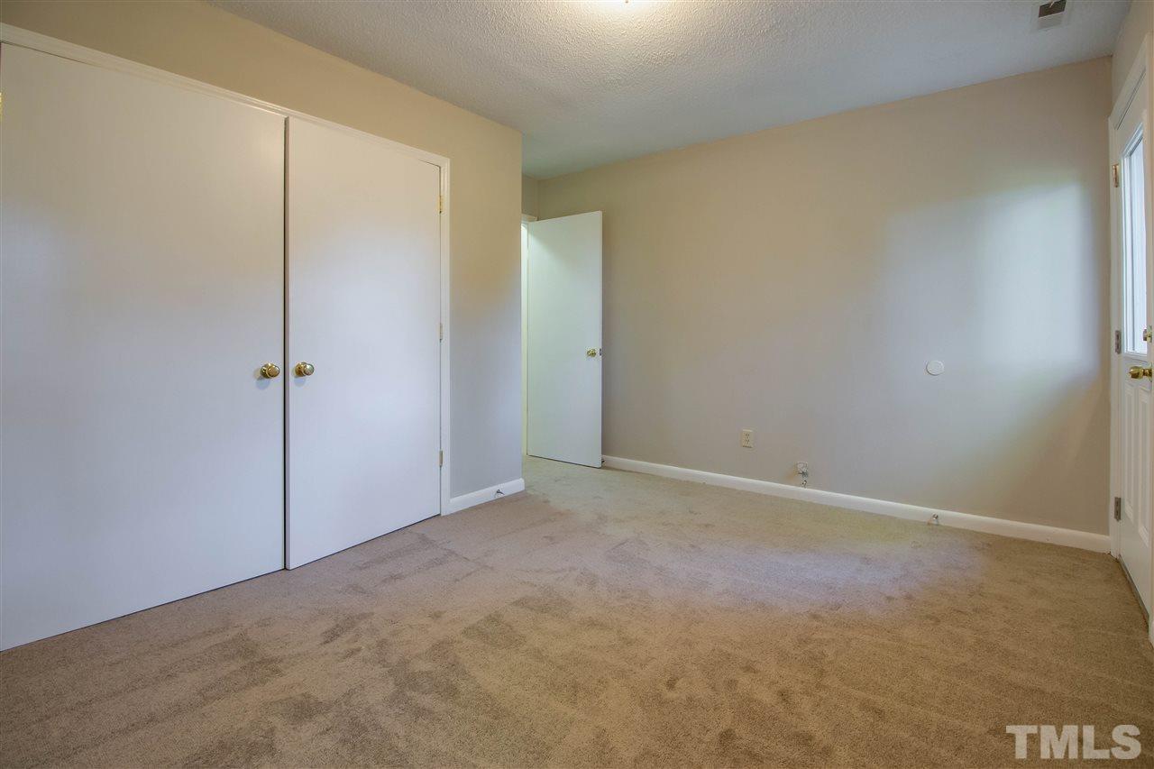 2212 Quartz Court Raleigh, NC 27610 - Photo 12 of 20