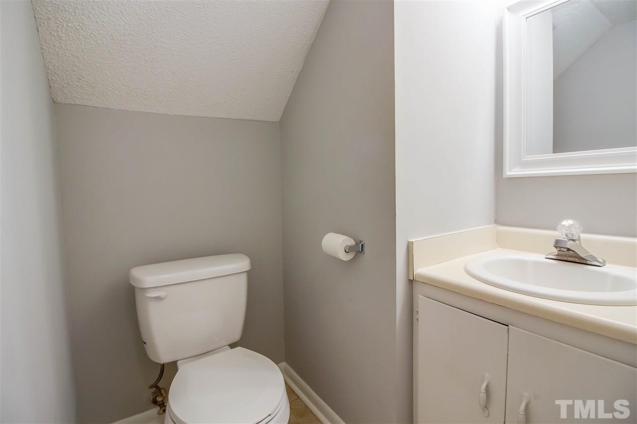 2212 Quartz Court Raleigh, NC 27610 - Photo 15 of 20