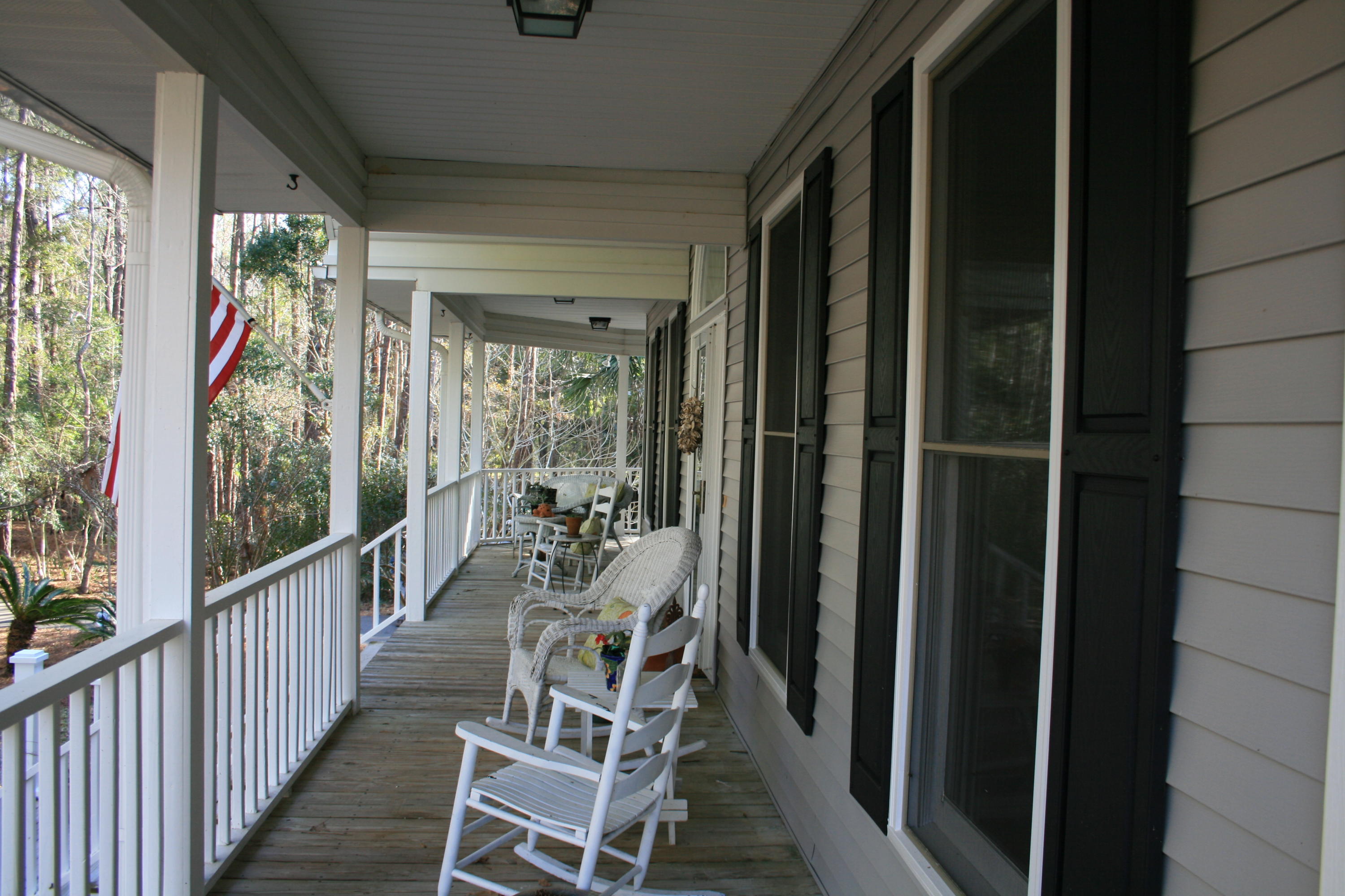 527 Commonwealth Road Mount Pleasant, SC 29466 - Photo 9 of 58 IMG_1118