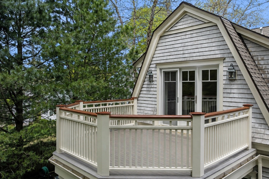 20 Elmwood Road Marblehead, MA 01945 - Photo 6 of 38