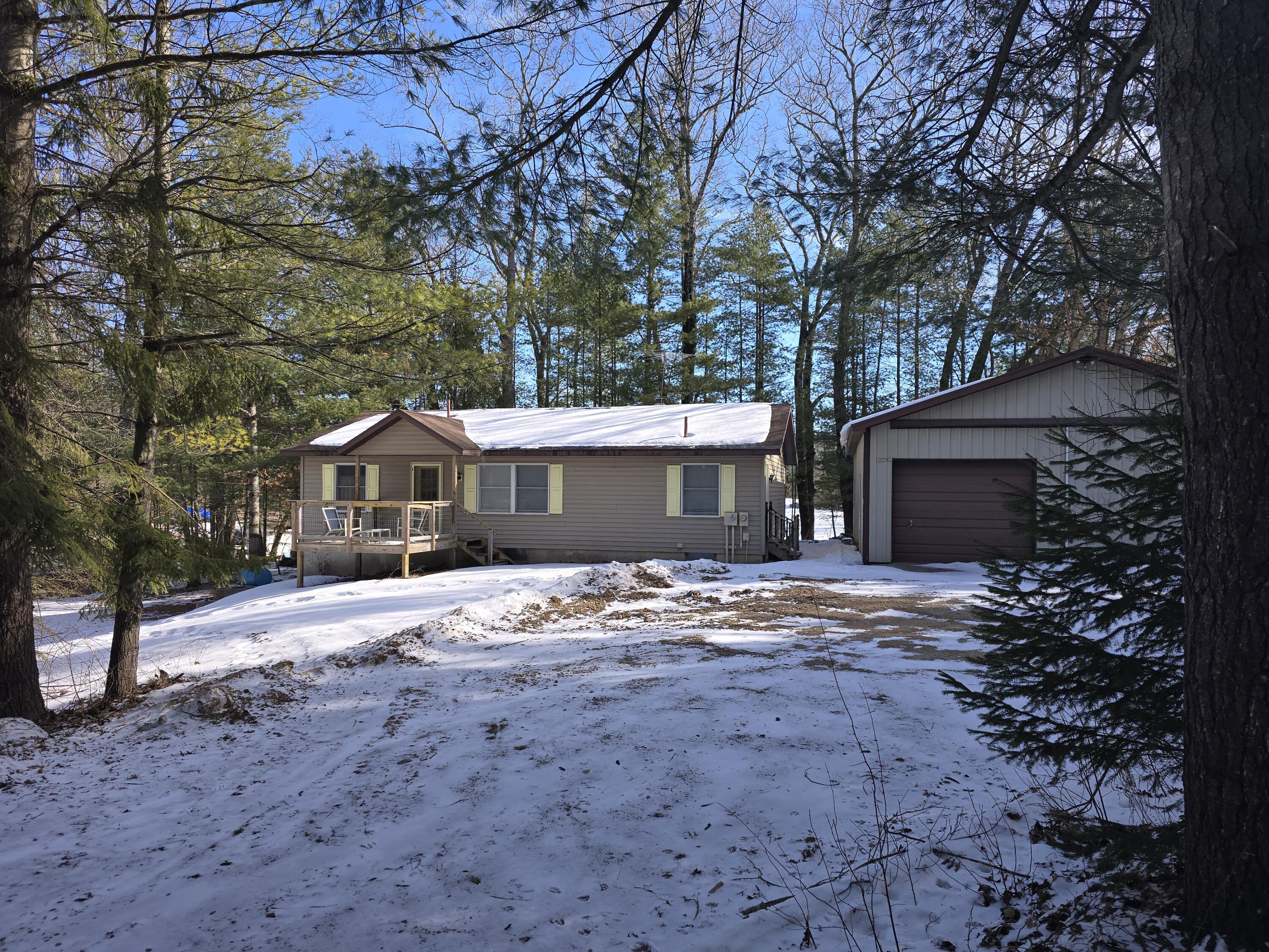 5604 North Mac Road Irons, MI 49644 - Photo 11 of 61 Sauble Lake #1 Home & Garage