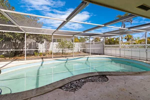 $750,000 | 2129 Northeast 60th Street, Fort Lauderdale, FL 33308