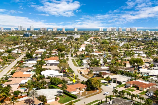 $750,000 | 2129 Northeast 60th Street, Fort Lauderdale, FL 33308