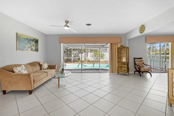 $750,000 | 2129 Northeast 60th Street, Fort Lauderdale, FL 33308