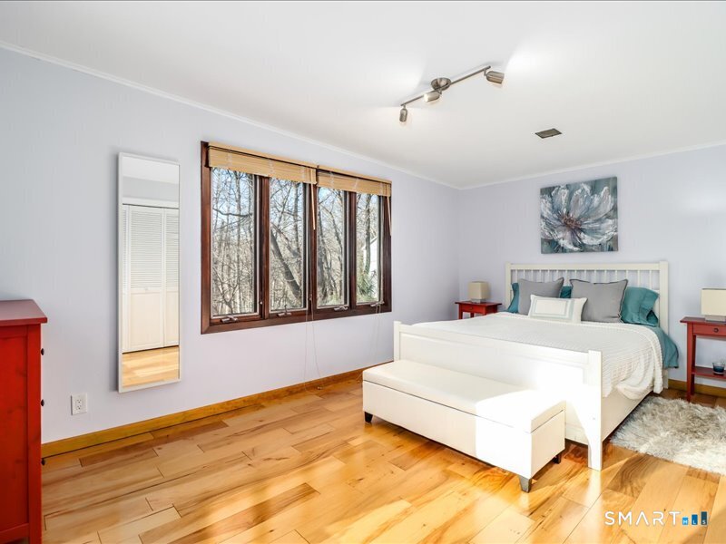 106 East Hunting Ridge Road Stamford, CT 06903 - Photo 20 of 40