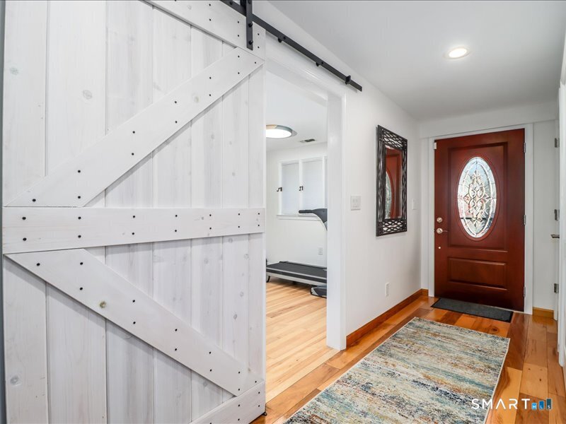 106 East Hunting Ridge Road Stamford, CT 06903 - Photo 24 of 40