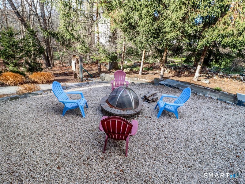 106 East Hunting Ridge Road Stamford, CT 06903 - Photo 30 of 40