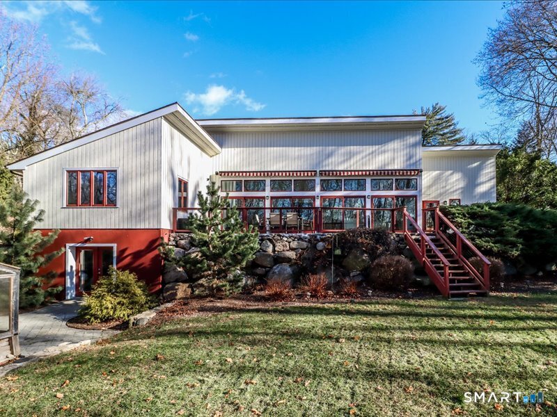 106 East Hunting Ridge Road Stamford, CT 06903 - Photo 33 of 40