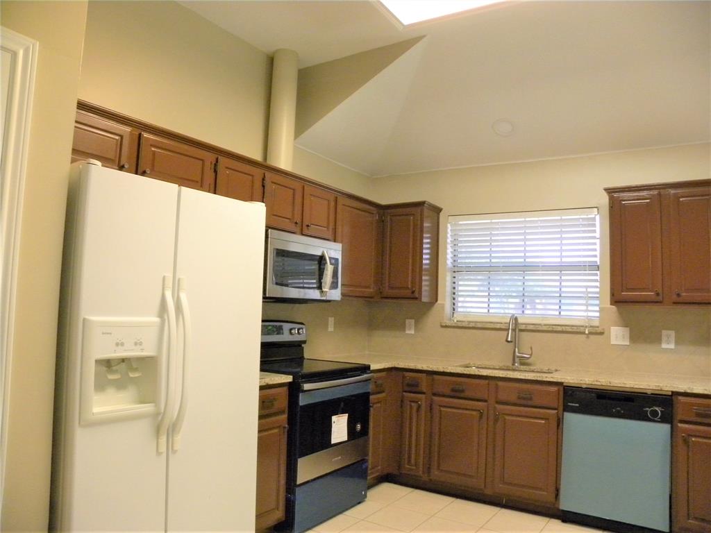 11216 Promenade Road Frisco, TX 75035 - Photo 5 of 35