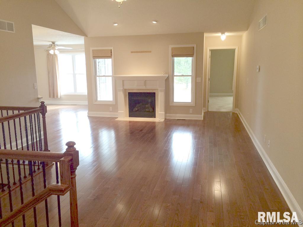 3314 Mackinaw Lane Springfield, IL 62711 - Photo 12 of 31 Gallery Image 12