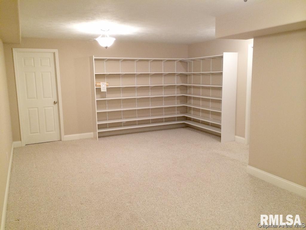 3314 Mackinaw Lane Springfield, IL 62711 - Photo 24 of 31 Gallery Image 24