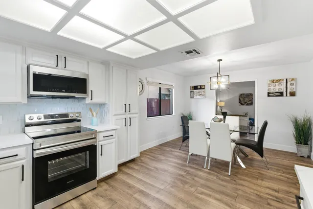 $515,000 | 2094 East El Paso Avenue, Fresno, CA 93720