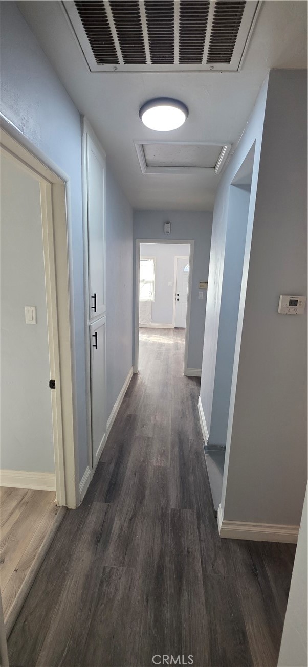 1498 Powell Way Riverside, CA 92501 - Photo 18 of 21 Gallery Image 18