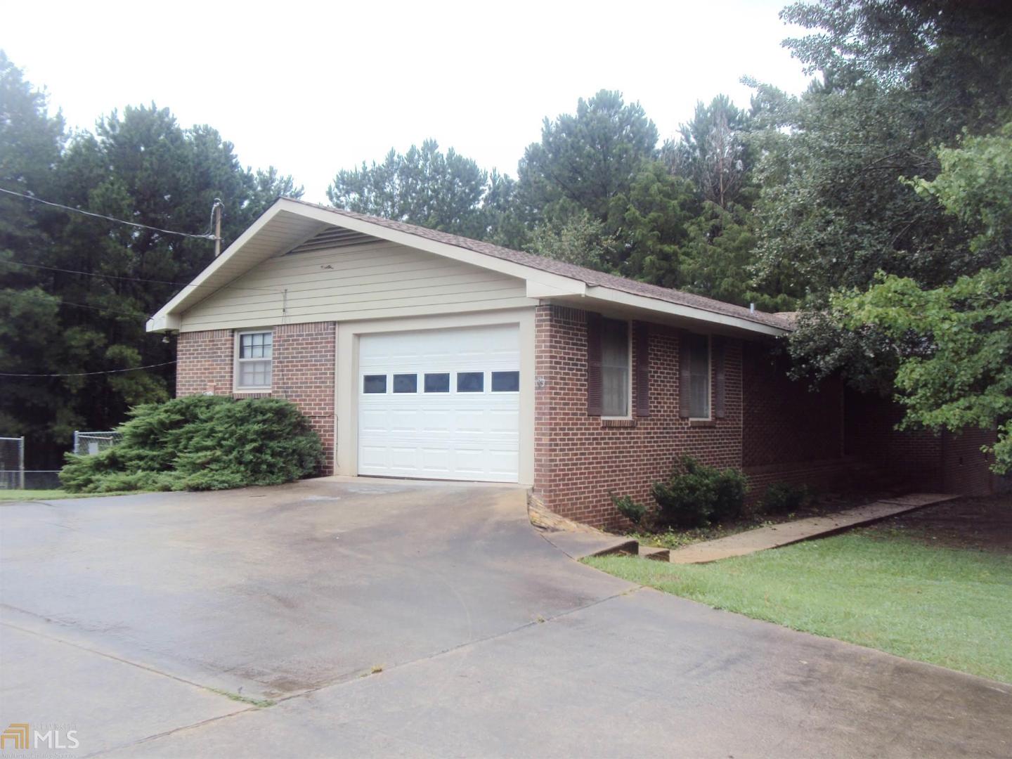 124 Whitaker Road LaGrange, GA 30240 - Photo 1 of 1 Gallery Image 1