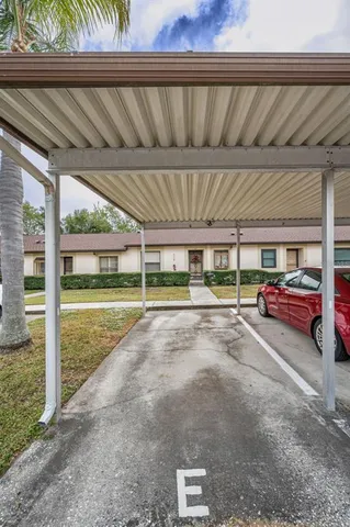 $210,000 | 11511 113th Street, Unit 35E, Largo, FL 33778