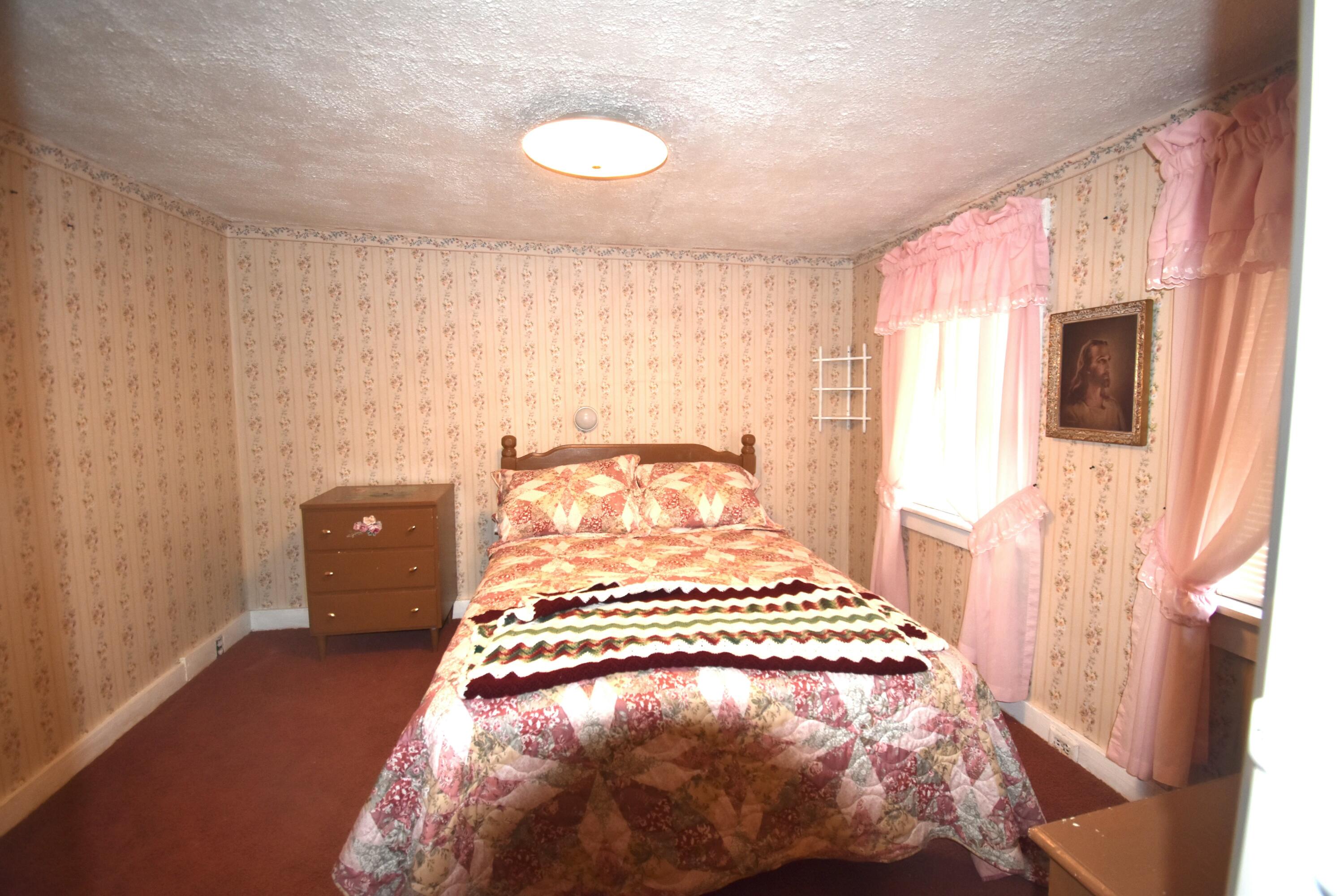 129 Palmer Road Newport, ME 04953 - Photo 10 of 16 Primary