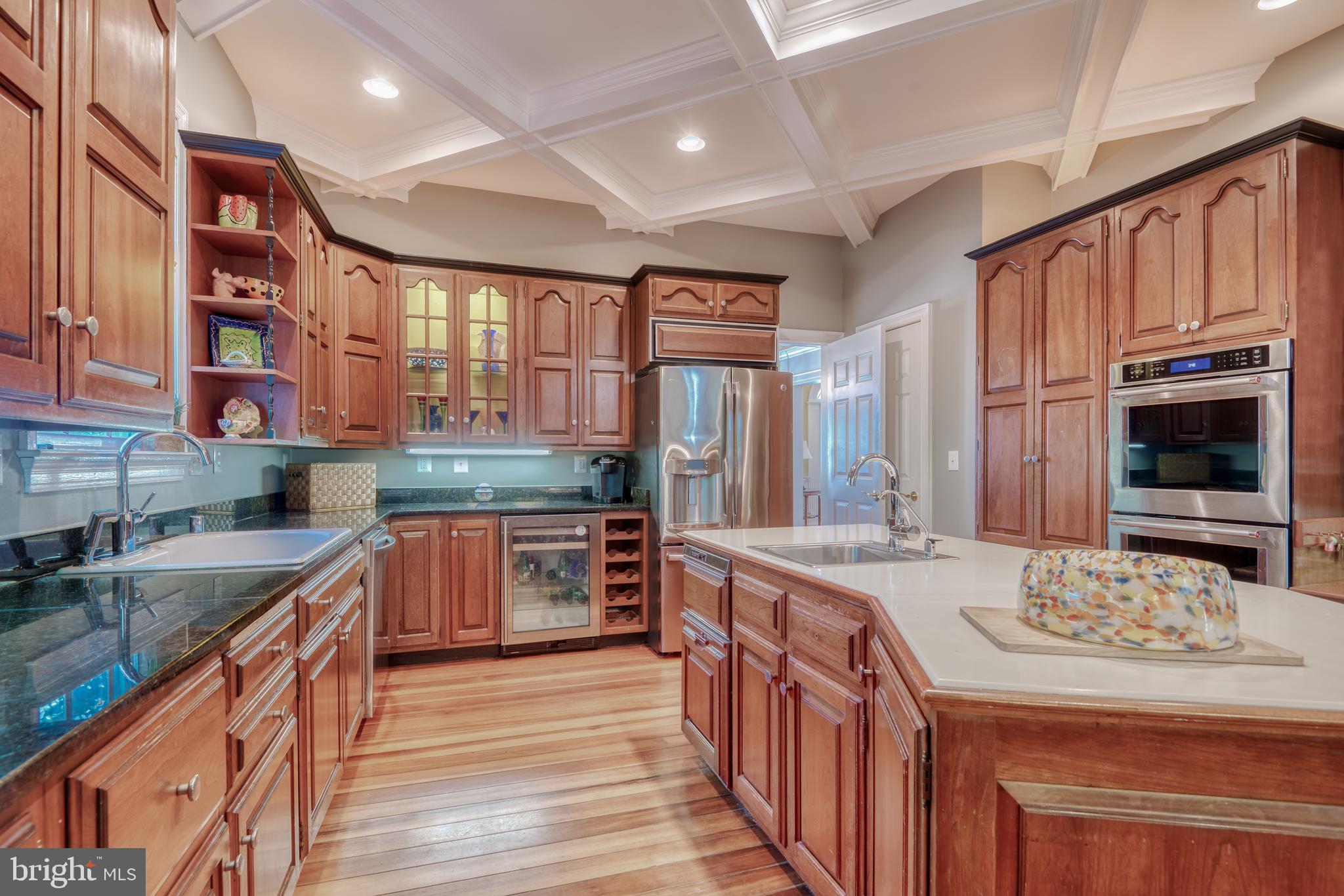 1400 Magers Landing Road Monkton, MD 21111 - Photo 11 of 46 Gas Cooktop- New Dbl Oven-Granite Counters