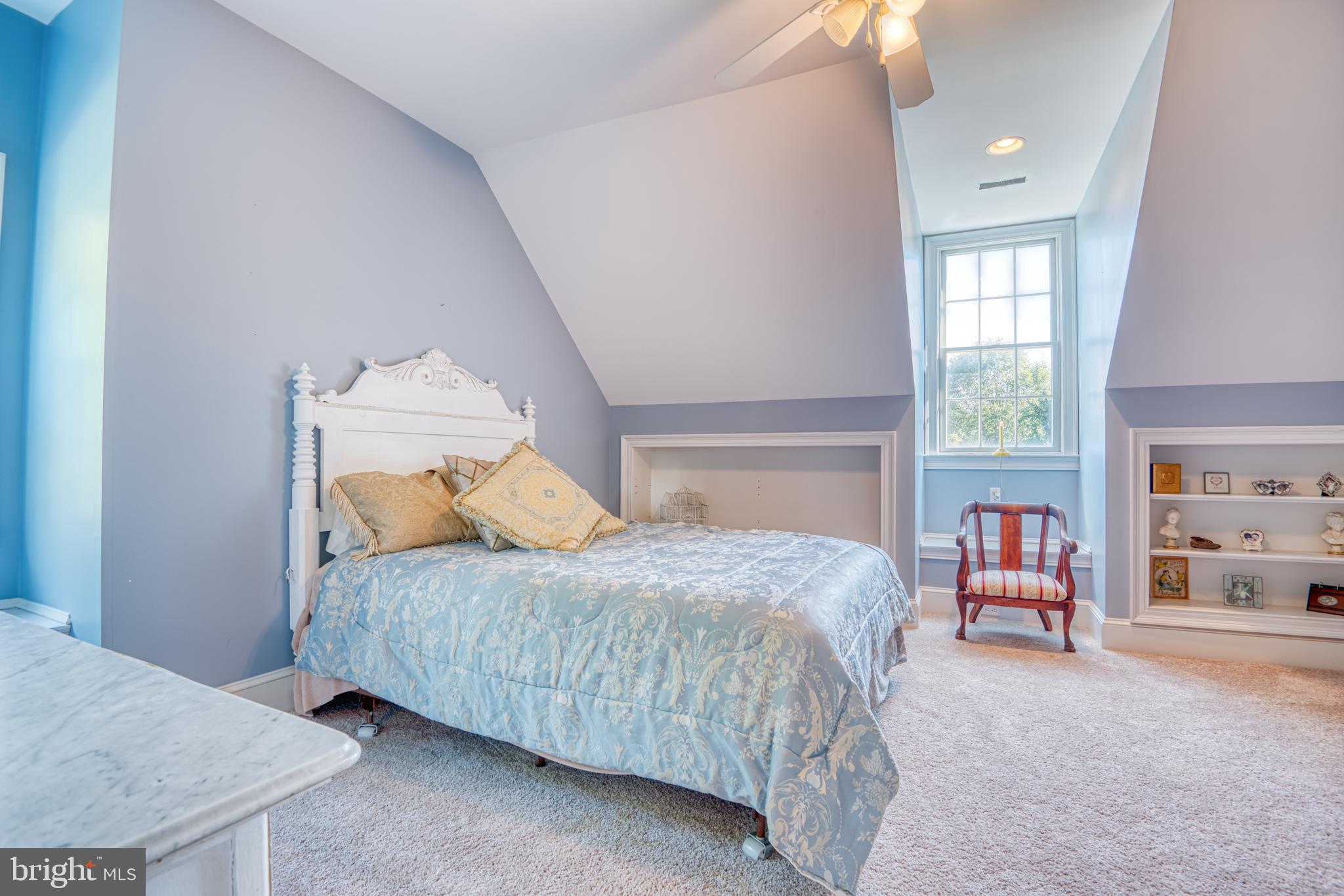 1400 Magers Landing Road Monkton, MD 21111 - Photo 30 of 46 3rd bedroom w/Built in Shelves