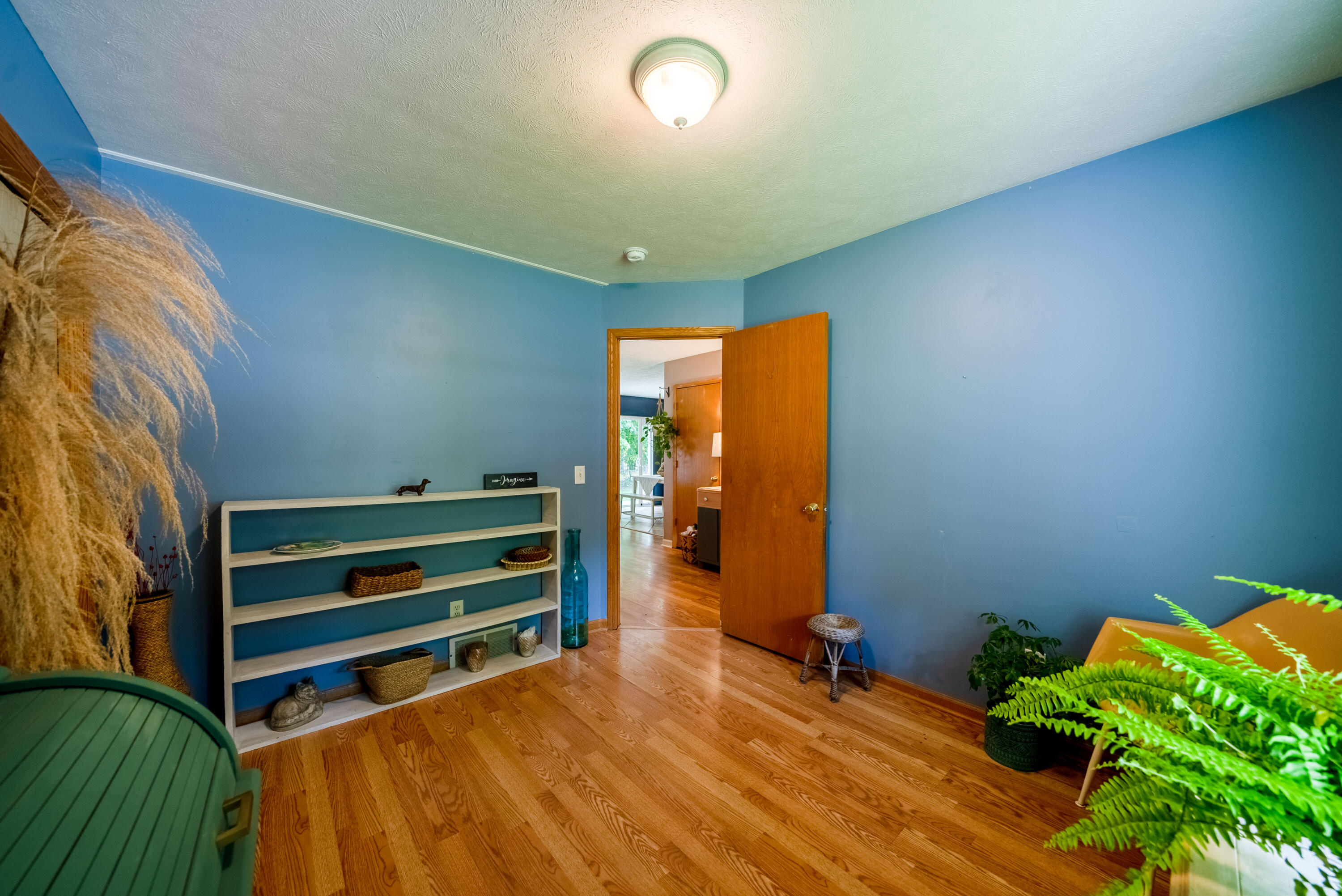 954 Andree Road Muskegon, MI 49445 - Photo 20 of 34 21. Spare Room 2