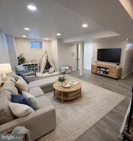 $3,250 | 46 Wayfield Road, Springfield, PA 19064