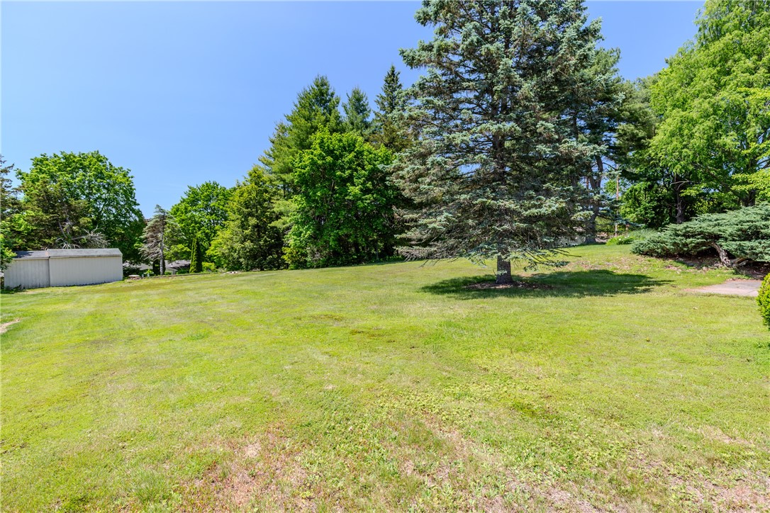 14 Meadow View Drive Smithfield, RI 02917 - Photo 35 of 39 Yard with shed