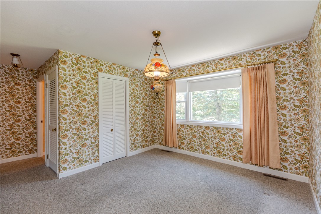 14 Meadow View Drive Smithfield, RI 02917 - Photo 8 of 39 Dining room with large window