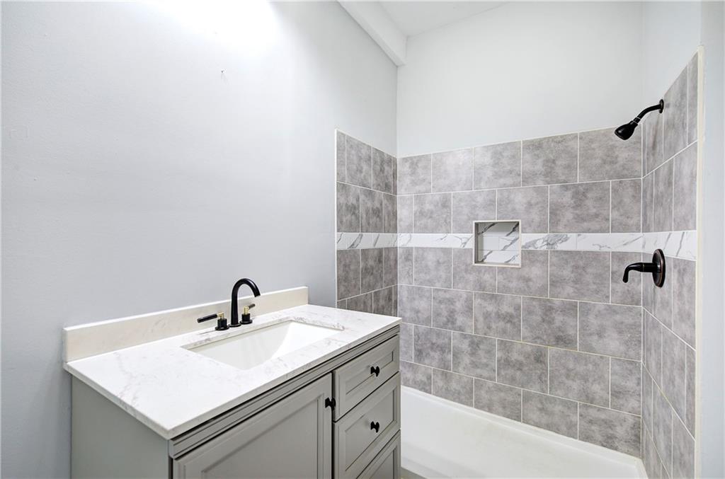 306 Cave Spring Street Southwest Rome, GA 30161 - Photo 15 of 37