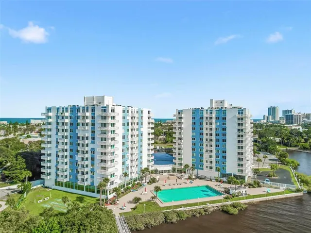 $214,739 | 925 North Halifax Avenue, Unit 103, Daytona Beach, FL 32118