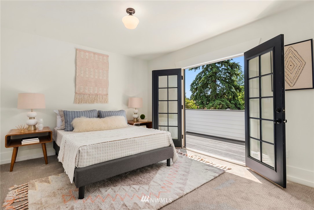 725 North 67th Street, Unit 1 Seattle, WA 98103 - Photo 8 of 18