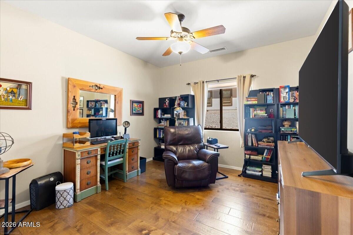 1001 Studebaker Way Prescott, AZ 86301 - Photo 5 of 33 Living Room