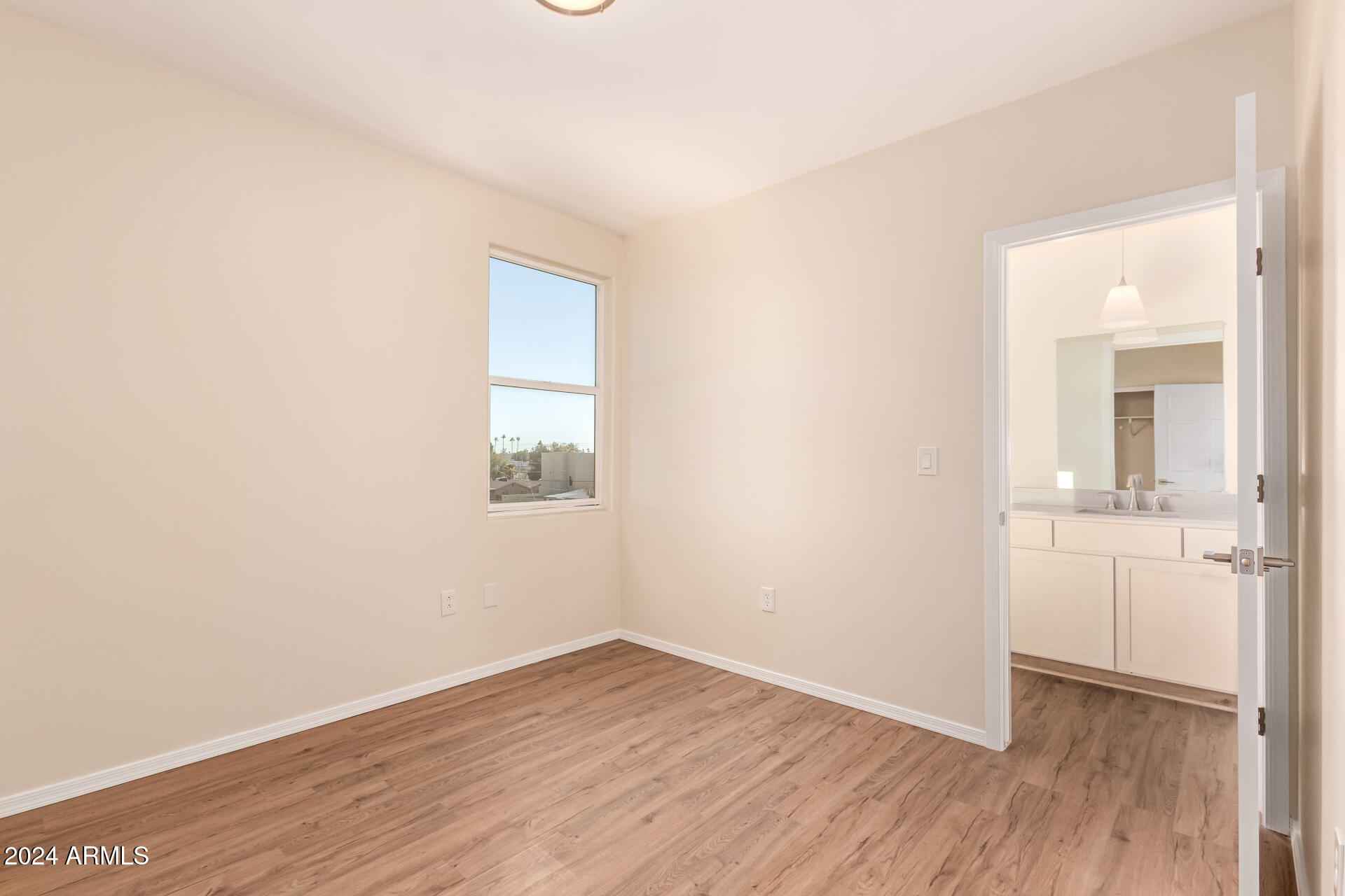 2012 West Lawrence Road Phoenix, AZ 85015 - Photo 16 of 24 Bedroom 2