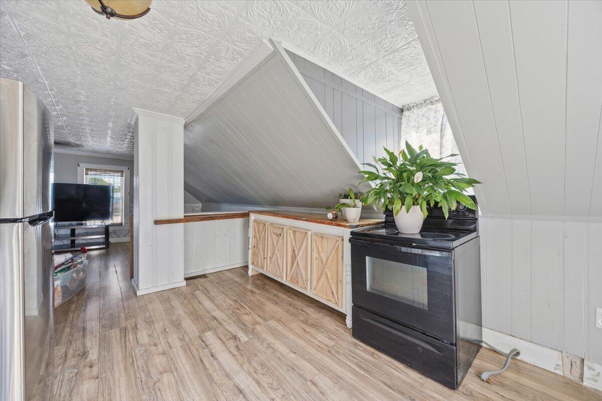 152 Prospect Street Biddeford, ME 04005 - Photo 27 of 39 33-152 Prospect in-24