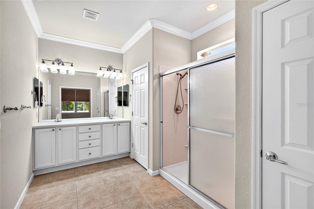 9419 Southwest 66th Loop Ocala, FL 34481 - Photo 21 of 38 Gallery Image 21