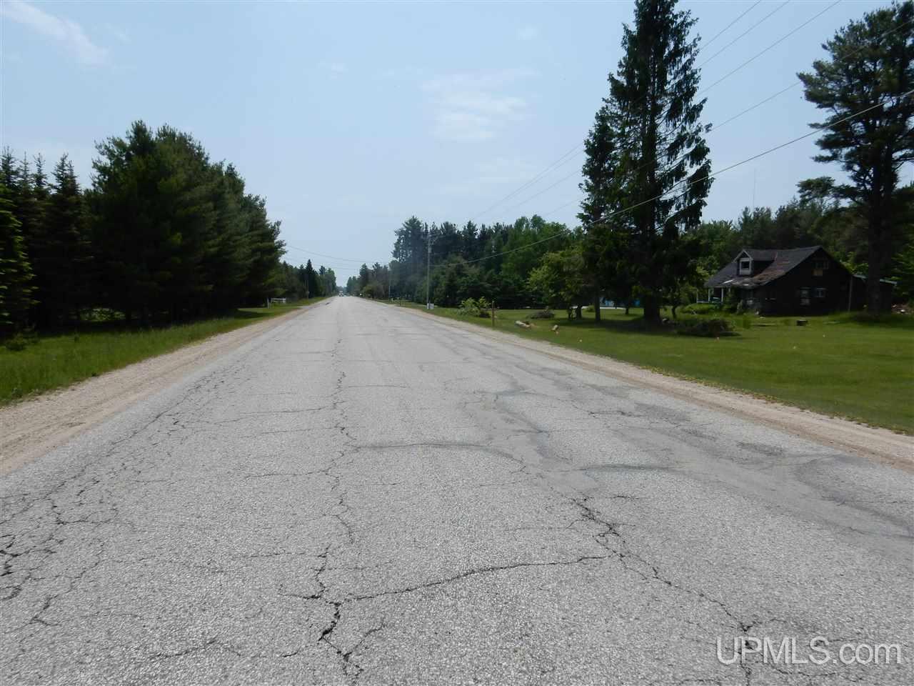 985 N River Road Manistique, MI 49854 - Photo 15 of 15