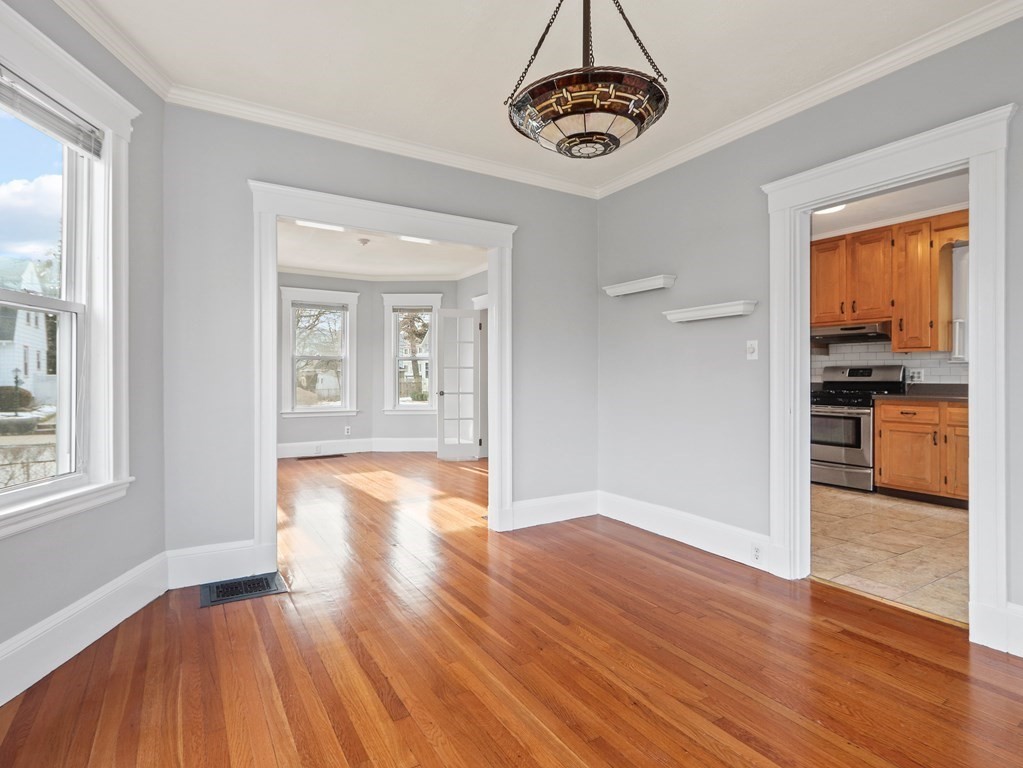 a view of livingroom with kitchen