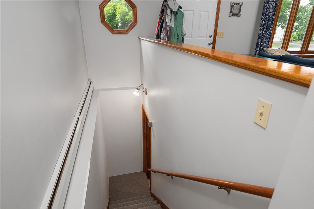 84 Rowe Avenue Pawtucket, RI 02861 - Photo 15 of 20 Gallery Image 15