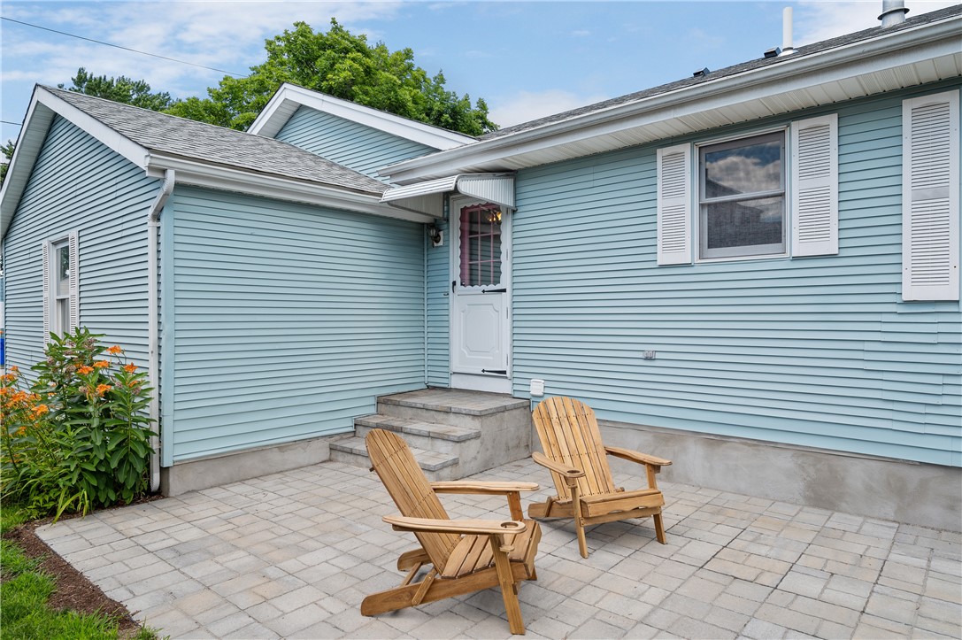 84 Rowe Avenue Pawtucket, RI 02861 - Photo 18 of 20 Gallery Image 18