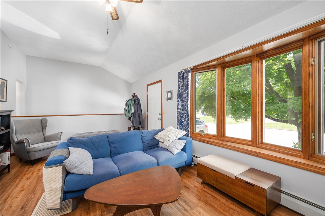84 Rowe Avenue Pawtucket, RI 02861 - Photo 3 of 20 Gallery Image 3